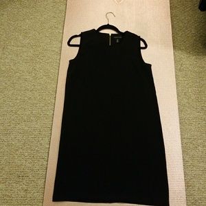 Adrienne Vittadini Black Dress Size 4
